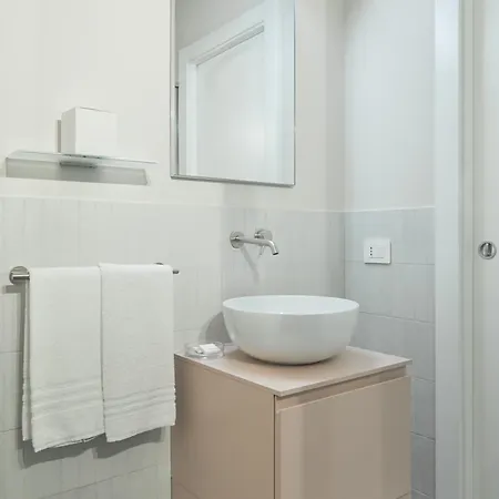 Doormi - Premium And Vendégház Milánó